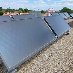 Installation solaire thermique à l'EHPAD Osmane de Guerry à Chavagnes-en-Paillers (85)